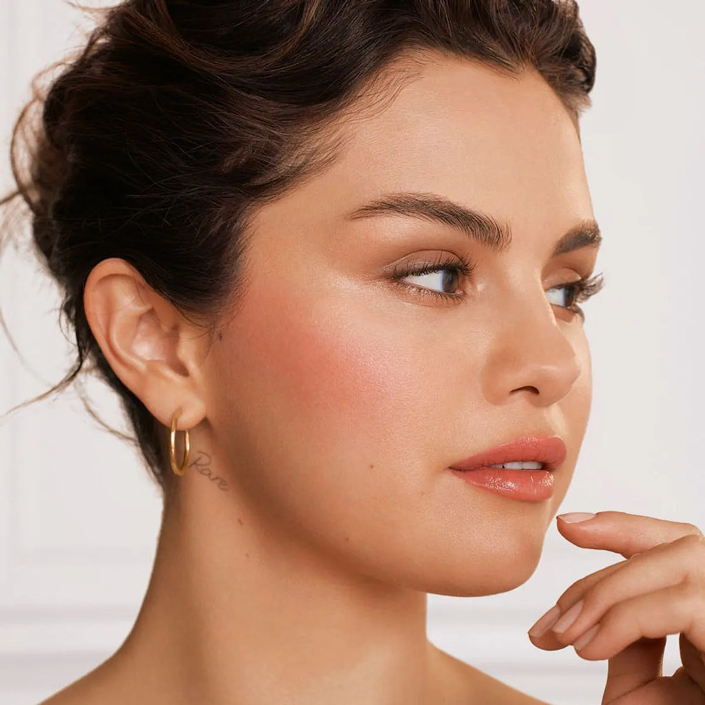 RARE BEAUTY - Brillo de Labios Soft Pinch Tinted Lip Oil - Delight